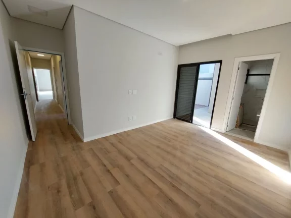 Imagem CASA TÉRREA - ACABAMENTO SUPERIOR - CONDOMÍNIO MONTERREY - MONTE MOR