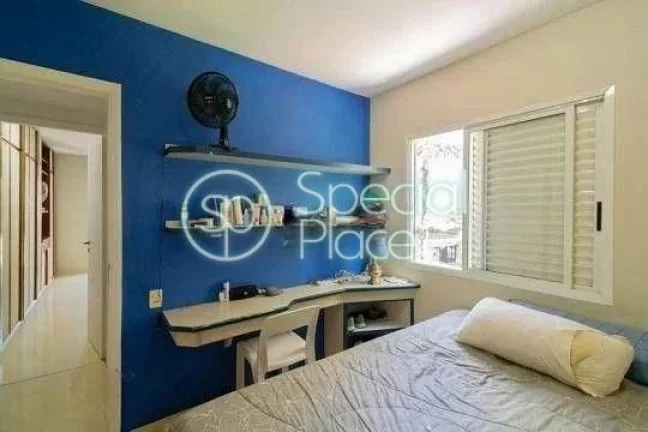 Imagem Moema Pássaros - Ótima localização Apartamento com bastante luz natural, dormitórios e cozinha ...