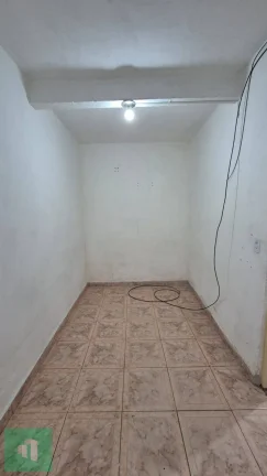Imagem Casa para alugar em Diadema, Campanário, com 1 quarto