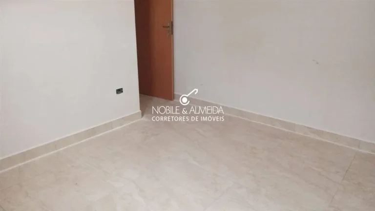 Imagem DUPLEX EM CONDOMINIO FECHADO, 3 DORMITÓRIOS, ÓTIMA LOCALIZAÇÃO.