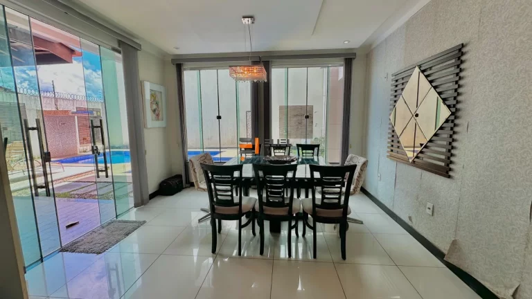 Imagem Imóvel de Luxo com 4 Quartos, 4 Suítes e 4 Salas na Estrela em Castanhal-PA: Venda ou Locação!