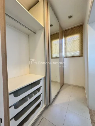 Imagem Espaçoso Sobrado de 4 Dormitórios com Piscina e Área Gourmet, Condomínio Okinawa Oportunidade Im...