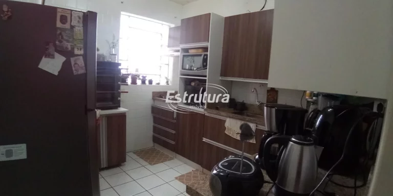 Imagem Apartamento amplo com 3 dormitórios próximo ao Centro