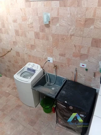Imagem Sobrado a 15 minutos da estação do metro Jabaquara, 3 dormitórios, sala 2 ambientes, 1 vaga valor excelente !