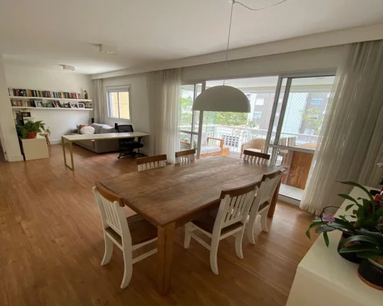 Imagem Apartamento Morumbi,3 dorm , 2 suítes , varanda , ótima localização.