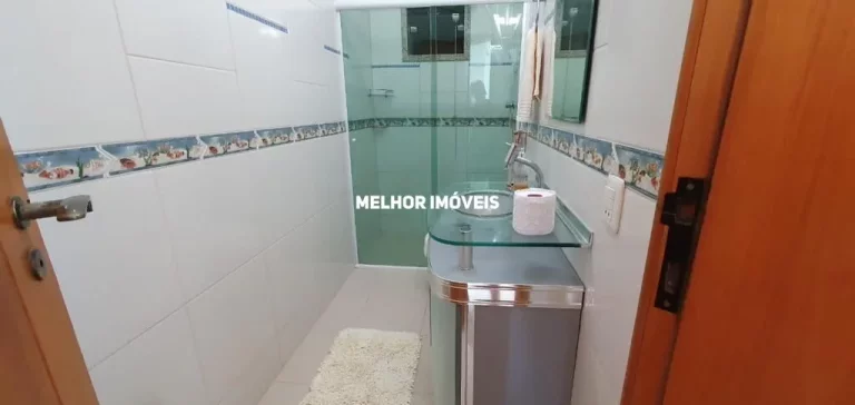 Imagem Casa Frente Mar á venda com 5 dormitórios sendo 1 suíte com vista mar em Balneário Piçarras