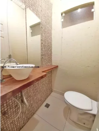 Imagem Casa para Venda em Limeira, Jardim Ibirapuera, 4 dormitórios, 2 banheiros, 2 vagas