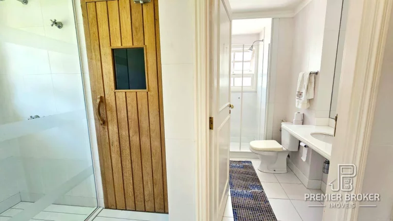 Imagem Casa com 5 dormitórios à venda, 515 m² por R$ 3.800.000,00 - Comary - Teresópolis/RJ