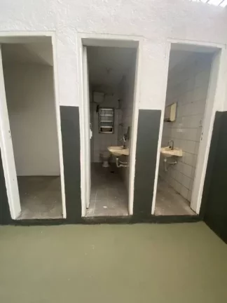 Imagem Oportunidade sólida para investidores: galpões industriais já alugados.