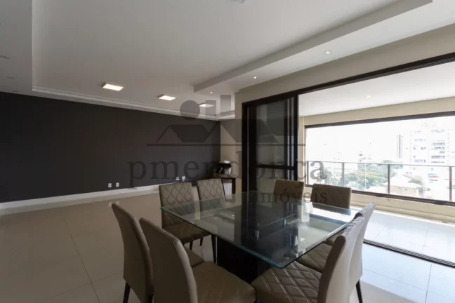 Imagem Apartamento a venda no Sumaré com 4 suítes e 4 vagas, 228m².