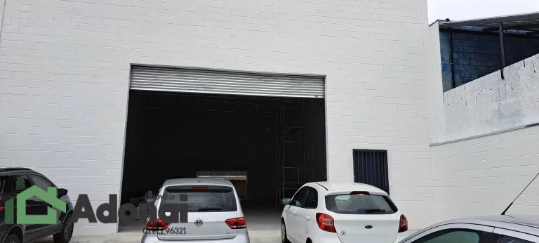 Imagem GALPÃO INDUSTRIAL - Área de 500m² com 362,50m² de área construída.
