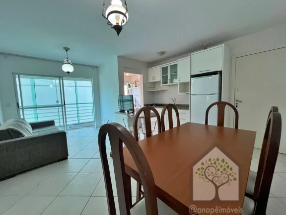 Imagem Apartamento com 2 Dormitórios (1 Suíte) na Trindade – Florianópolis