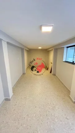 Imagem Sobrado moderno, espaçoso e recém-reformado com acabamento impecável! SAnto André bairro Camilópolis