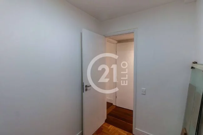 Imagem Apartamento 3 dormitórios reformado na Vila Nova Conceição