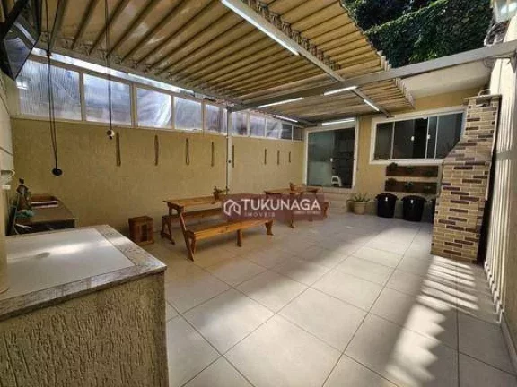 Imagem Sobrado com 3 dormitórios à venda, 180 m² por R$ 820.000,00 - Vila Mazzei - São Paulo/SP