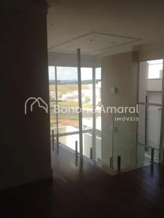 Imagem Descubra essa espaçosa residência de 374 m², cuidadosamente projetada para oferecer conforto e es...