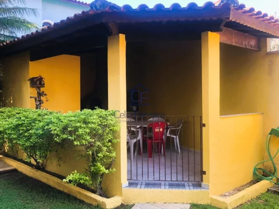 Imagem Sobrado 2 dormitórios em condomínio fechado no bairro do Sumaré - Caraguatatuba/SP