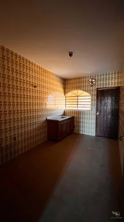 Imagem CASA À VENDA COM 4 DORMITÓRIOS NO CENTRO DE UBATUBA- SÃO PAULO