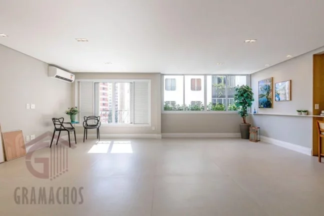 Imagem Apartamento à Venda, 130m² na Vila Nova Conceição, São Paulo/SP