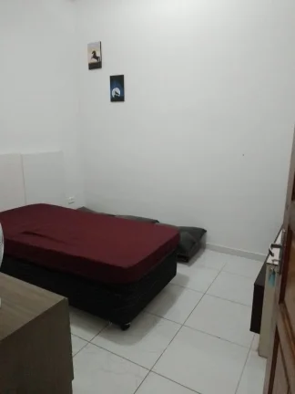 Imagem Sobrado Marvilhoso 200 m² 3 Dormitorios sendo 1 Suite 2 Vagas de Gargens
