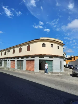 Imagem Loja COMERCIAL em Cabo Frio - RJ, Jacaré