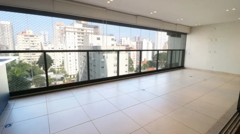 Imagem Apartamento 162M², 4Q, 2 Suítes, 5 Banheiros, 2 Vagas, Varanda Gourmet, Academia, Piscina Adulto, Infantil e Aquecida, Salão de Festas e Jogos, Quadra