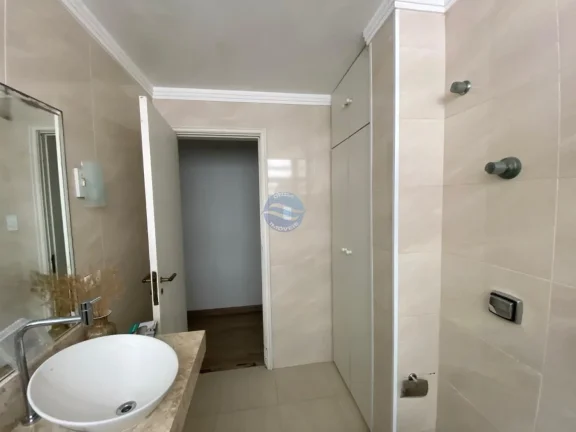Imagem Apartamento a venda em Santos no Gonzaga vista mar lindo.