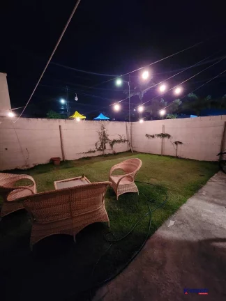 Imagem VENDO CASA DE 4/4 EM CONDOMINIO NO SIM