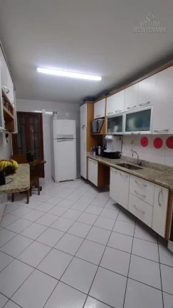 Imagem APARTAMENTO GRANDE EM PREDIO FRENTE MAR EM SÃO VICENTE!