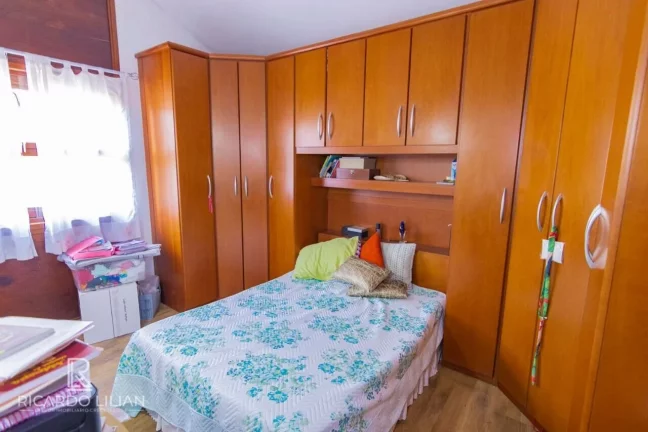 Imagem Lindo sobrado localizado na Vila Santana.