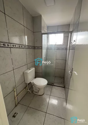 Imagem Apartamento 2 dormitórios reformado com, box fixo na Restinga