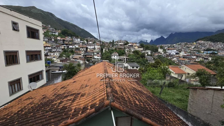 Imagem Casa à venda, 114 m² por R$ 495.000,00 - São Pedro - Teresópolis/RJ