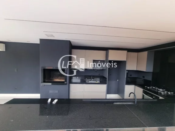 Imagem Impecável casa à venda em Campo Grande-MS, na Vila Jacy: 3 suítes, 2 salas, 4 banheiros, 5 vagas de garagem, 162,76 m² de área.