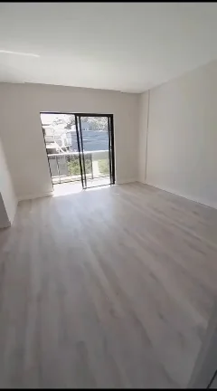 Imagem Sobrado a venda em Camboriú, bairro São Francisco, 3 suítes