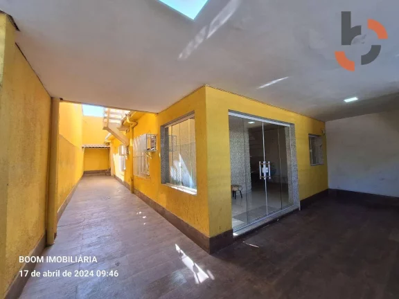 Imagem Casa com 3 dormitórios à venda, 290 m² por R$ 599.000,00 - Vila Nova - Nova Iguaçu/RJ