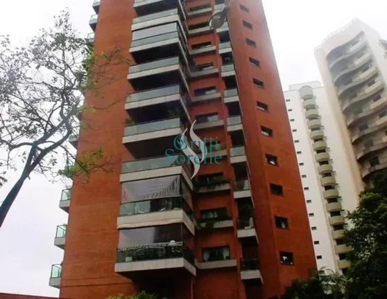 Imagem Apartamento à Venda em Moema - São Paulo/SP.