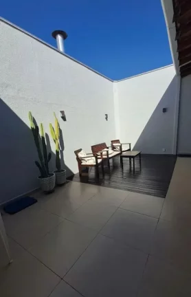 Imagem Casa em Condomínio para Venda em Cuiabá / MT no bairro Jardim Imperial