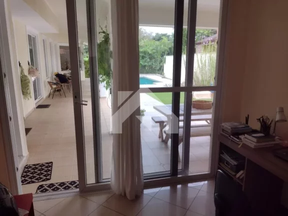 Imagem Casa de Condomínio em Alphaville - Santana de Parnaíba