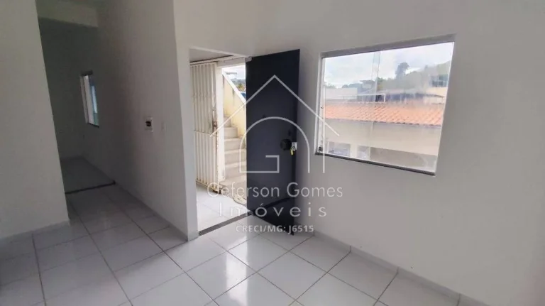 Imagem Prédio a venda - Com 03 Apartamentos - Centro - Mantena - MG