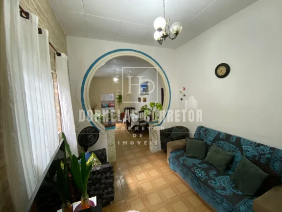 Imagem Casa Exclusiva no Espinheiro com 4 Quartos e 2 Suítes