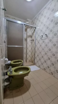 Imagem ÓTIMO APTO 1 QUADRA DA PRAIA DE PITANGUEIRAS, 2 DORMITÓROS. VISTA MAR, 1 VAGA DE GARAGEM.