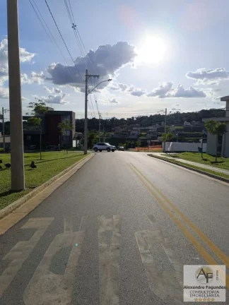 Imagem Lote em Condomínio Fechado para Venda em Senador Canedo, Jardins Bolonha