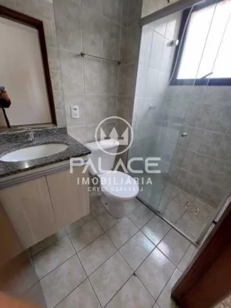 Imagem Garagem para 2 carros, sala 2 ambientes, lavabo, cozinha com armários, banheiro social, 3 dormitór...