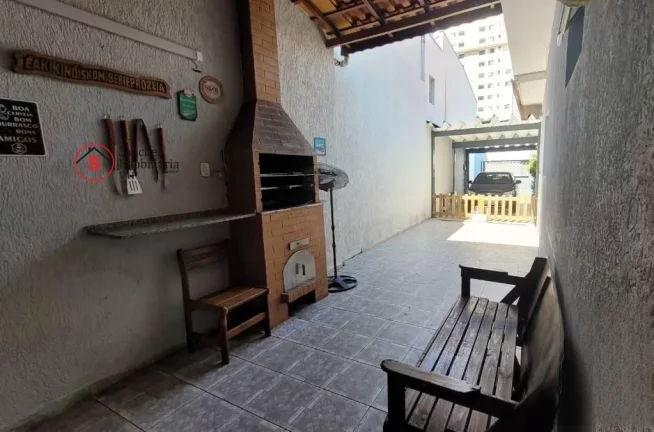 Imagem Casa t?(C)rrea com 3 dormitórios a venda na Mooca. Garagem para 4 carros e churrasqueira.
