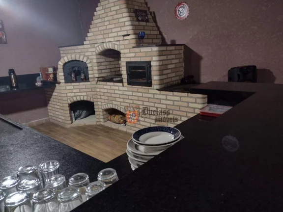 Imagem Chácara com 2 dormitórios à venda, 700 m² por R$ 600.000,00 - Mãe dos Homens - Bragança Paulista/SP