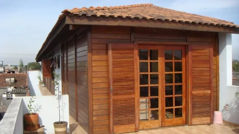 Imagem Sobrado à venda, 212 m² por R$ 450.000,00 - Jardim Cacique - Suzano/SP