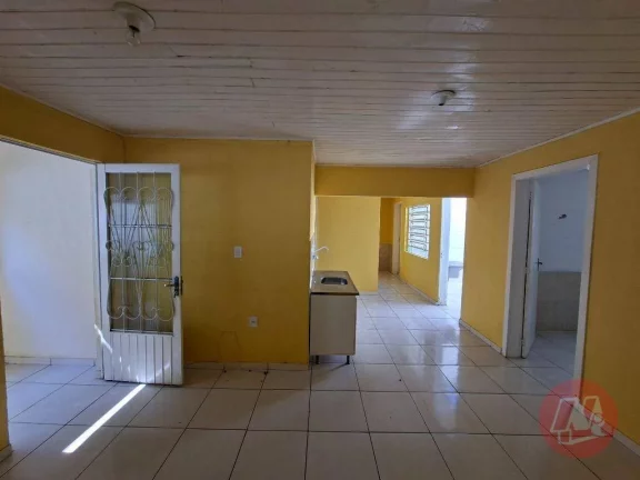 Imagem Casa com 3 dormitórios para alugar, 56 m² por R$ 1.916,00/mês - Medianeira - Porto Alegre/RS