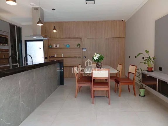 Imagem Casa com 3 dormitórios à venda, 280 m² por R$ 1.500.000,00 - Setor Afonso Pena - Itumbiara/GO