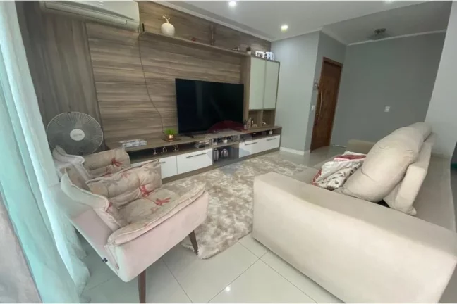 Imagem Casa na Freguesia em Jacarepagua com 2 quartos