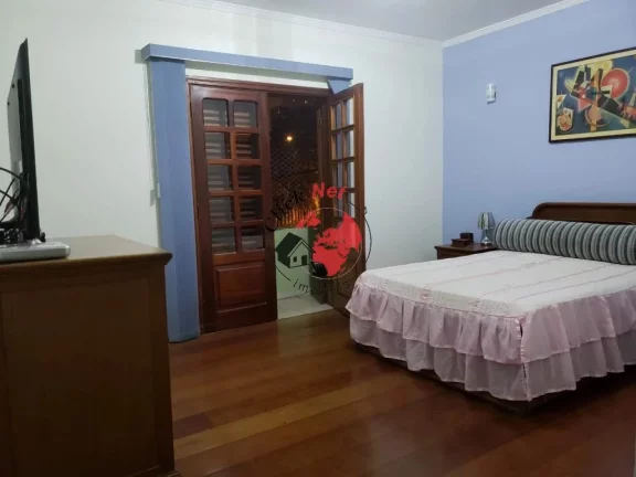 Imagem Sobrado com 3 dormitórios e 4 vagas à Venda no bairro Santa Terezinha, São Bernardo do Campo
